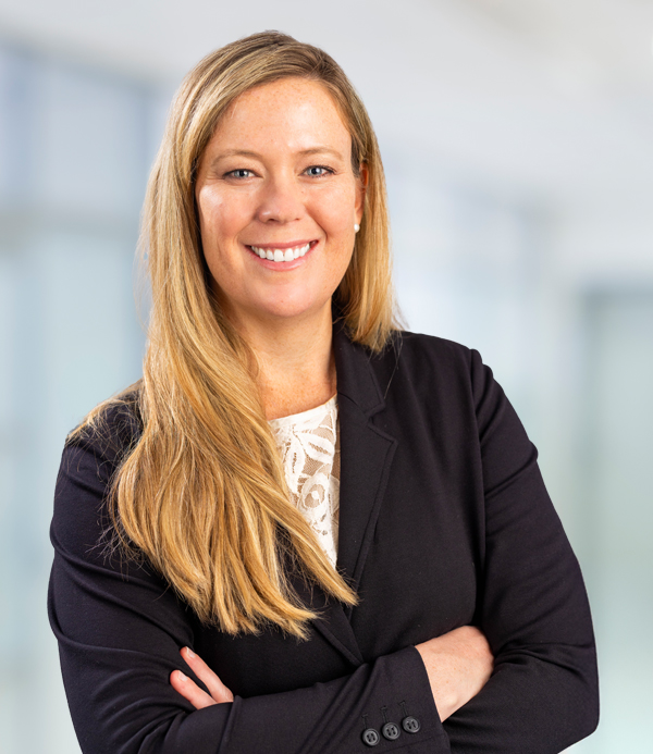 Kendall Dickinson headshot